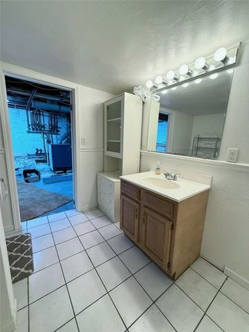 1816 New York Ave, Port Vue, PA 15133