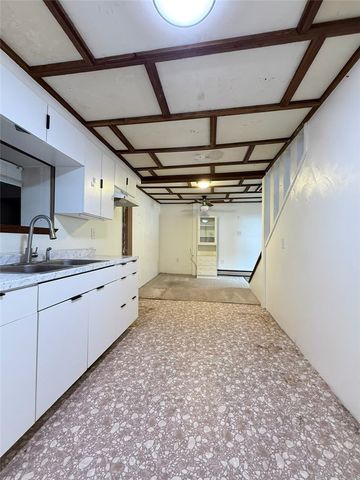 1816 New York Ave, Port Vue, PA 15133