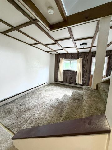 1816 New York Ave, Port Vue, PA 15133