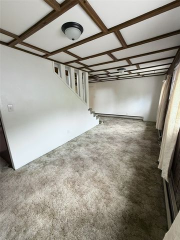 1816 New York Ave, Port Vue, PA 15133