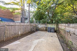 1227 W 4TH ST, Wilmington, DE 19805