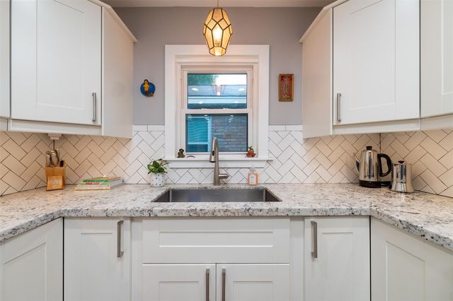 4411 Billingsley Street, Houston, TX 77009