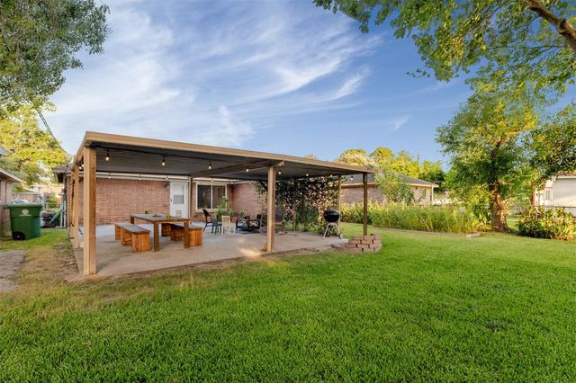 4411 Billingsley Street, Houston, TX 77009