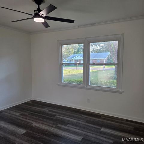 137 Odell Street, Prattville, AL 36066