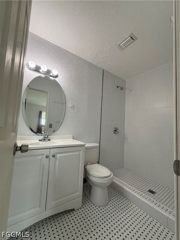 511 York RD, Lehigh Acres, FL 33936