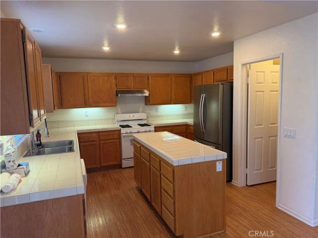 31799 Sandhill, Temecula, CA 92591
