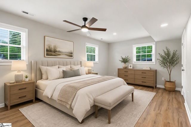 420 Cloverdale Lane, Simpsonville, SC 29681