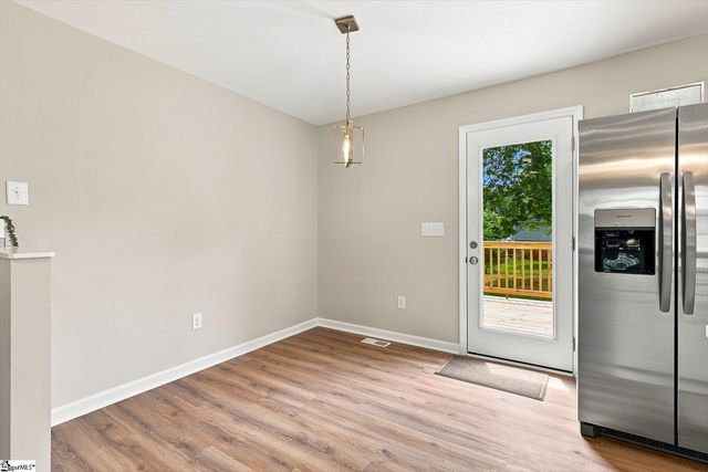 420 Cloverdale Lane, Simpsonville, SC 29681