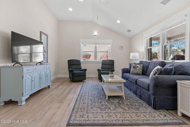 309 NE 41st Street, Oak Island, NC 28465