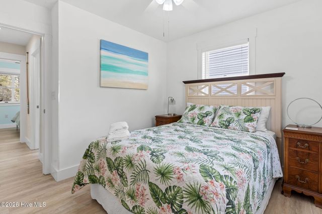 309 NE 41st Street, Oak Island, NC 28465