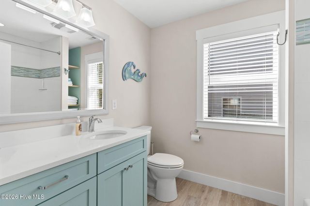 309 NE 41st Street, Oak Island, NC 28465