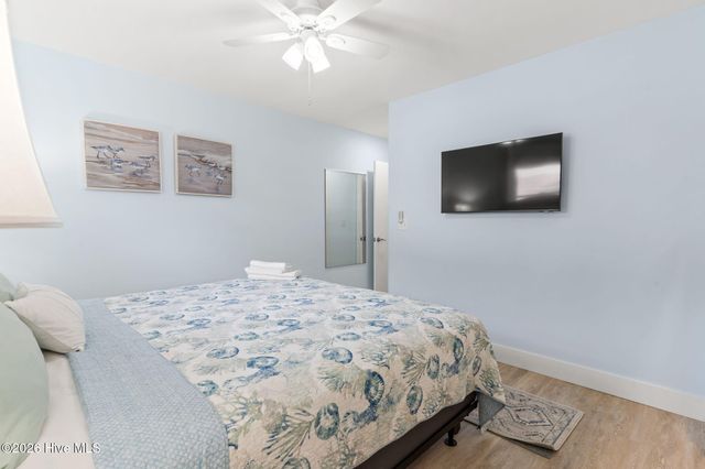 309 NE 41st Street, Oak Island, NC 28465