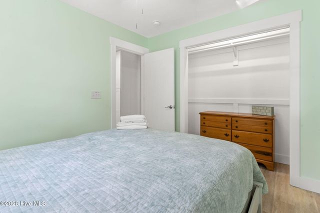 309 NE 41st Street, Oak Island, NC 28465