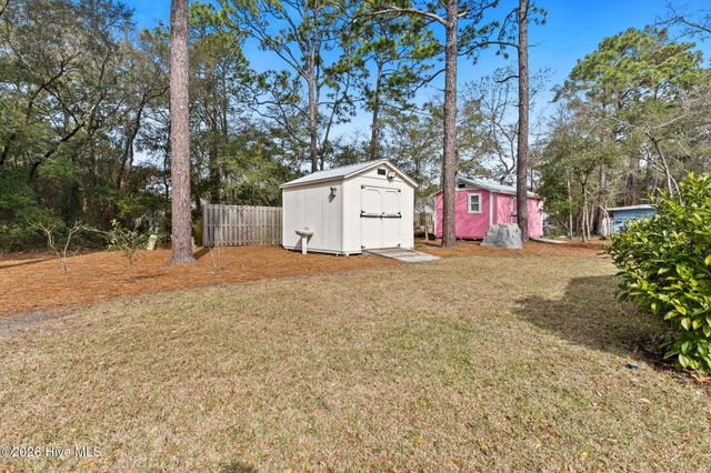309 NE 41st Street, Oak Island, NC 28465