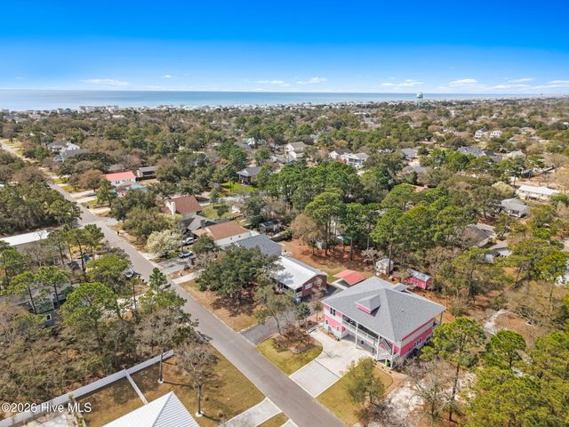 309 NE 41st Street, Oak Island, NC 28465