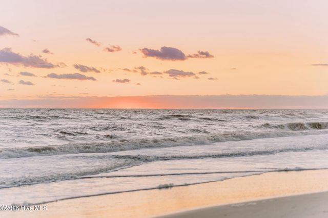 309 NE 41st Street, Oak Island, NC 28465