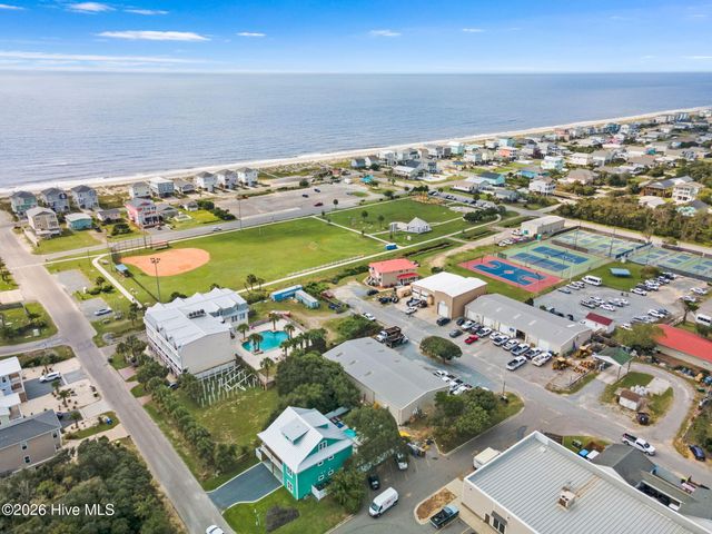 309 NE 41st Street, Oak Island, NC 28465