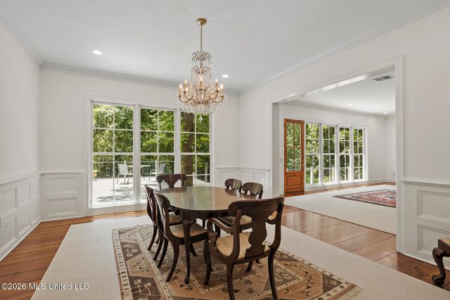 12 E Hill Drive, Jackson, MS 39216