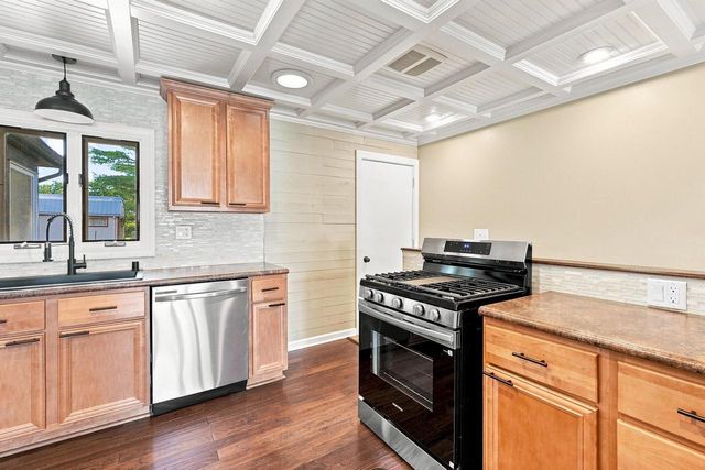 839 Lincoln DRIVE W, West Bend, WI 53095