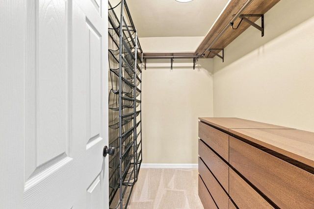 839 Lincoln DRIVE W, West Bend, WI 53095