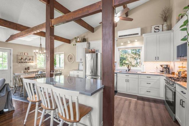 1695 Silver Lake Road NW, New Brighton, MN 55112