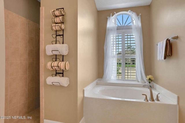 4925 BLACKHAWK Drive, St. Johns, FL 32259