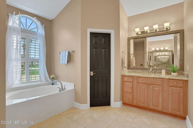 4925 BLACKHAWK Drive, St. Johns, FL 32259