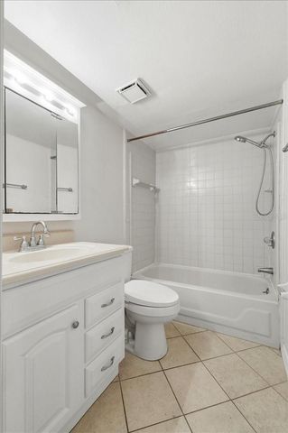 1716 LAFAYETTE COURT 1716, Orlando, FL 32807