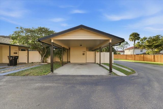 1716 LAFAYETTE COURT 1716, Orlando, FL 32807