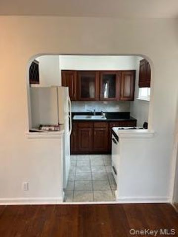 231-15 128 Road, Laurelton, NY 11413