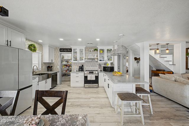 748 S Esmeralda --, Mesa, AZ 85208