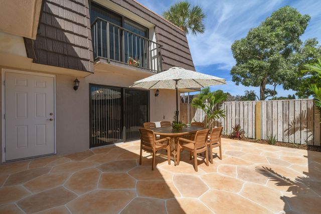 1603 16th Court, Jupiter, FL 33477