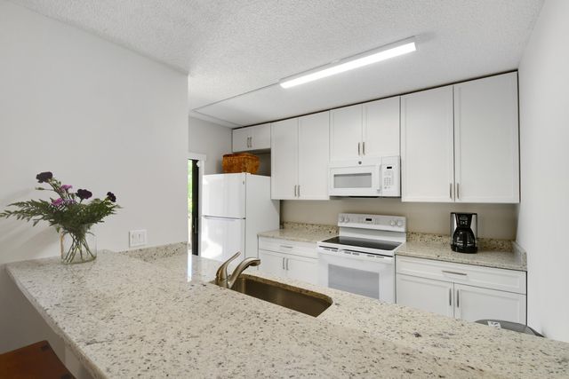 1603 16th Court, Jupiter, FL 33477
