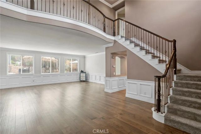 1062 Mccall Dr, Corona, CA 92881