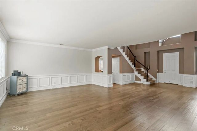 1062 Mccall Dr, Corona, CA 92881