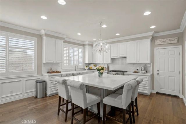 1062 Mccall Dr, Corona, CA 92881