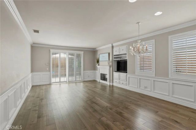 1062 Mccall Dr, Corona, CA 92881