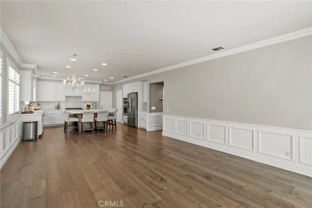 1062 Mccall Dr, Corona, CA 92881