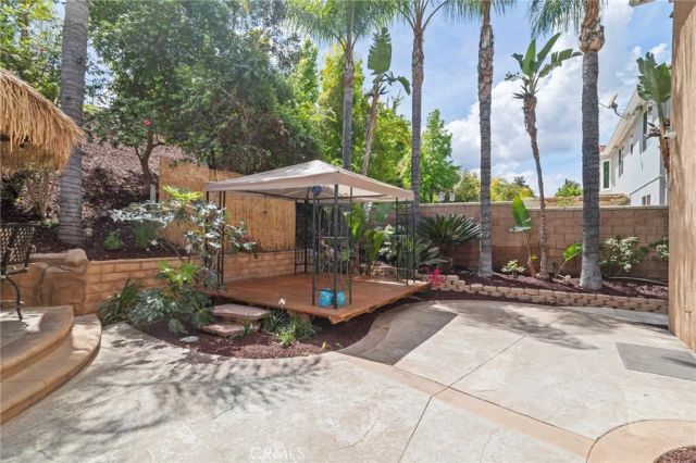 1062 Mccall Dr, Corona, CA 92881