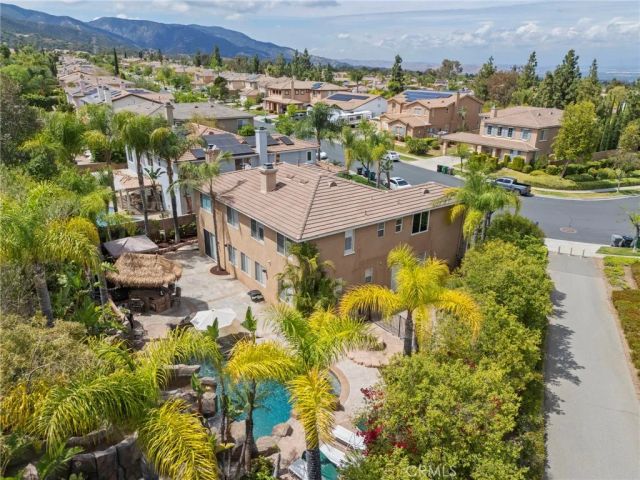 1062 Mccall Dr, Corona, CA 92881