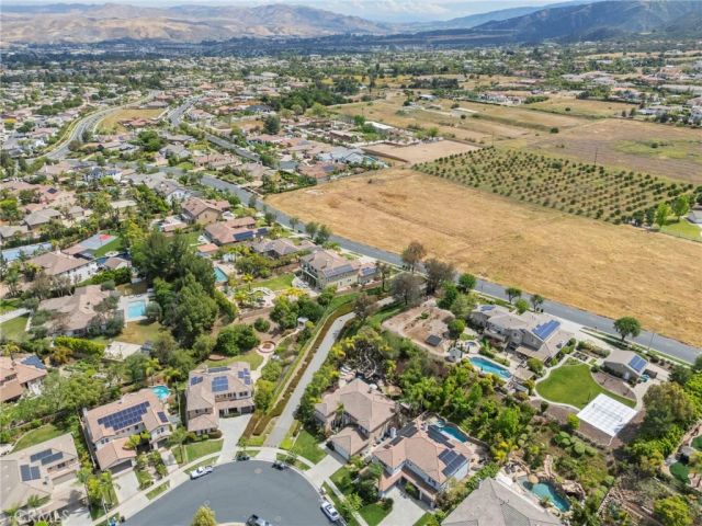 1062 Mccall Dr, Corona, CA 92881