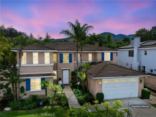 1062 Mccall Dr, Corona, CA 92881