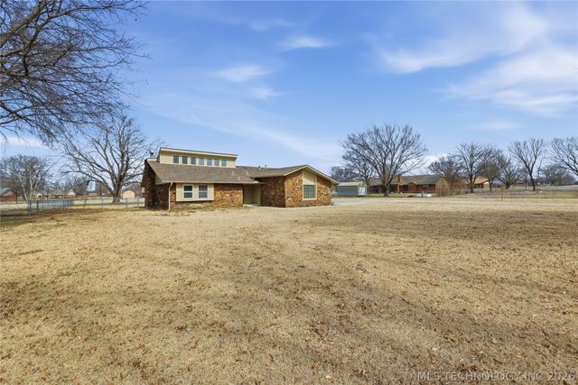 16247 E 83rd Street North, Owasso, OK 74055