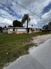 405-407 SE 23rd St, Fort Lauderdale, FL 33316