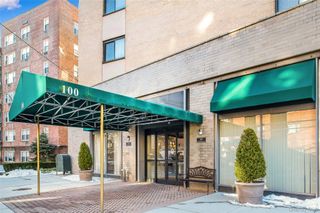 100 E Hartsdale Avenue MiE, Hartsdale, NY 10530