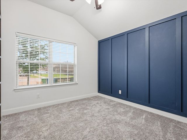 358 Highmeadow Drive, Aubrey, TX 76227