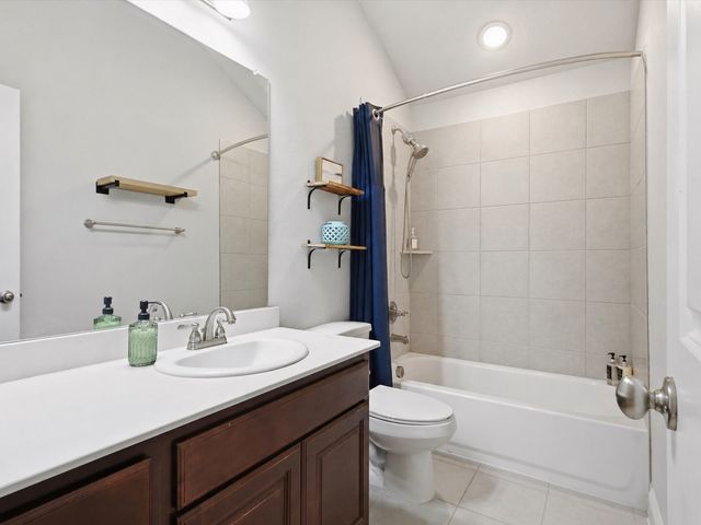 358 Highmeadow Drive, Aubrey, TX 76227