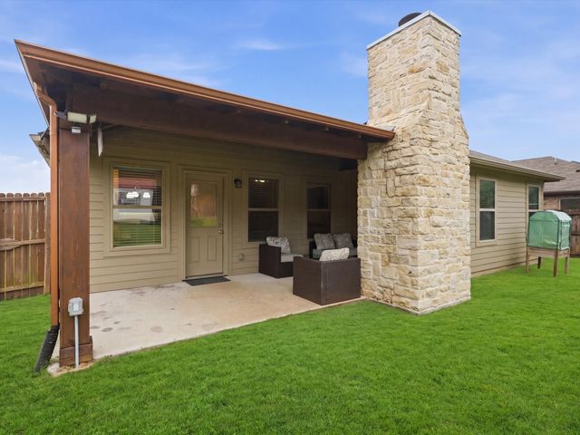 358 Highmeadow Drive, Aubrey, TX 76227