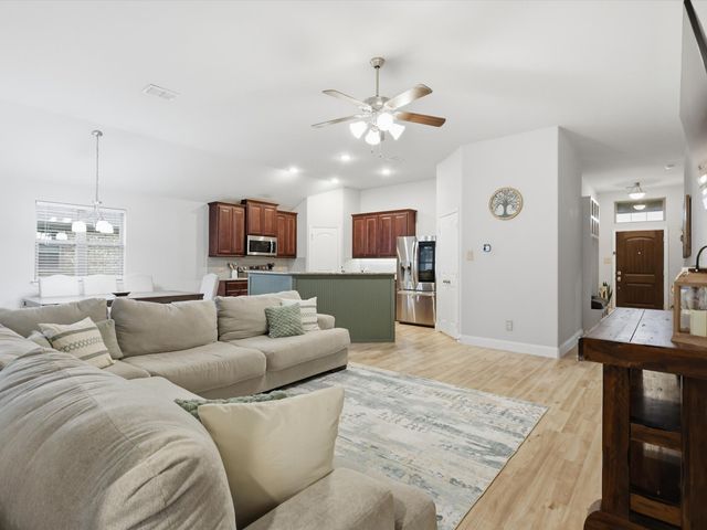 358 Highmeadow Drive, Aubrey, TX 76227
