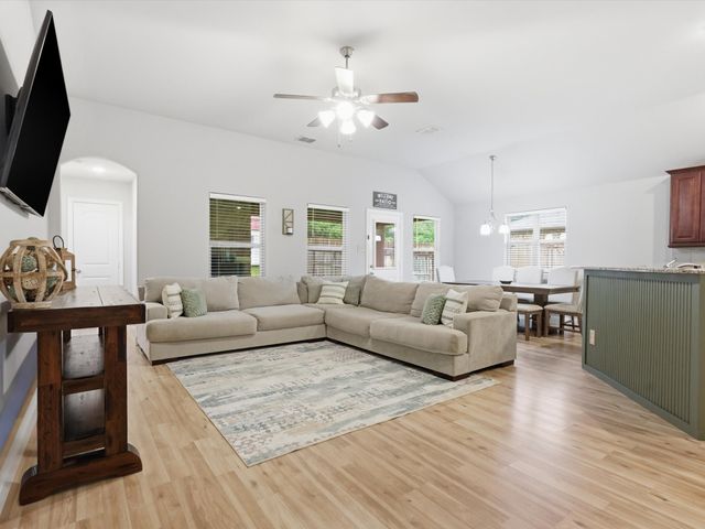358 Highmeadow Drive, Aubrey, TX 76227